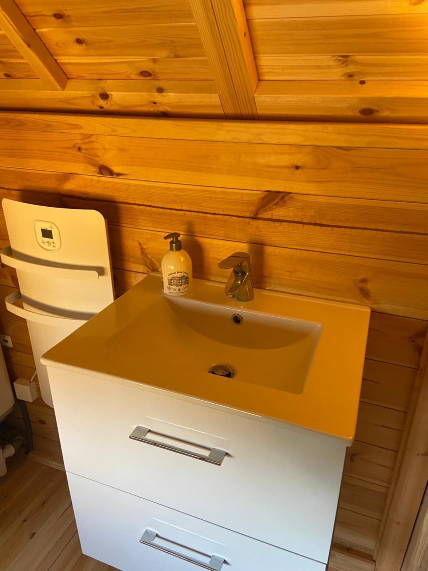 Longueil Maison Bois Kota / Bain Nordique / Proche De La Mer / Kota Grill מראה חיצוני תמונה